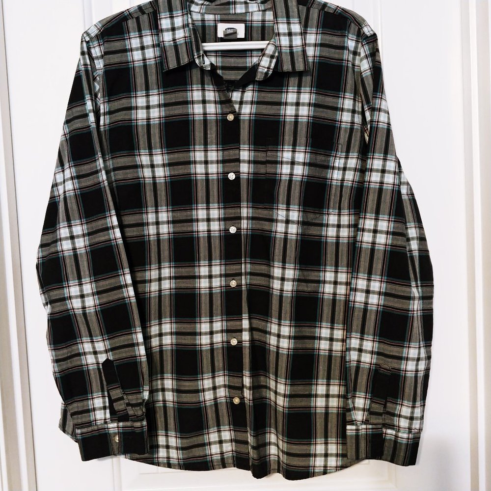 Old Navy Women's Long Sleeved Plaid Button Down - Blue - Size XL